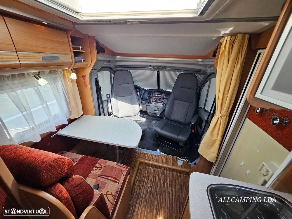 Dethleffs Globebus 5.99M CAMA TRANSVERSAL - 24