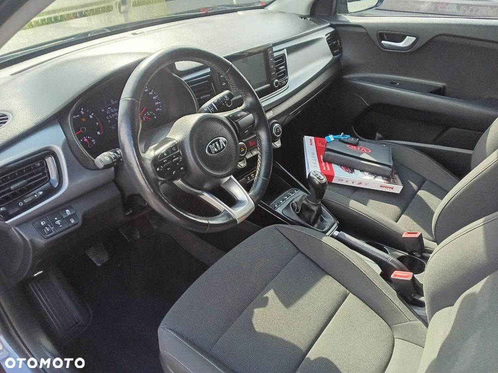 Kia Rio - 9