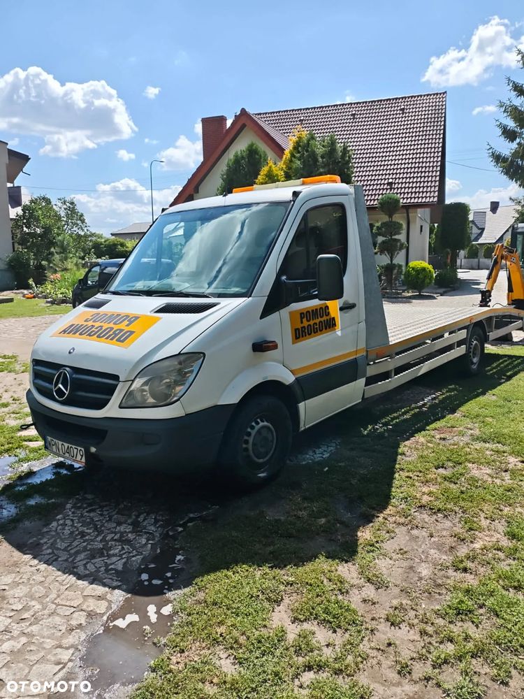 Mercedes-Benz Sprinter - 1