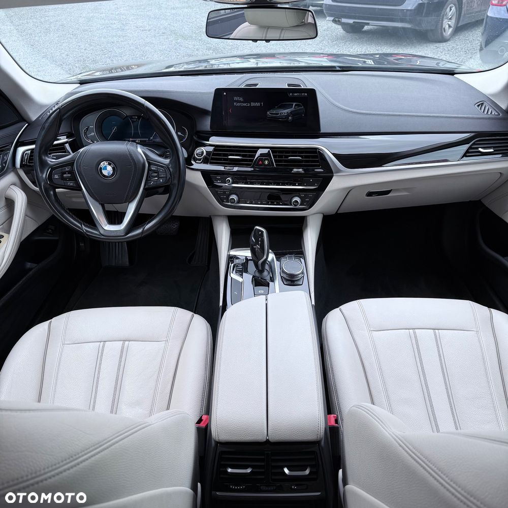 BMW Seria 5 520d Luxury Line - 26