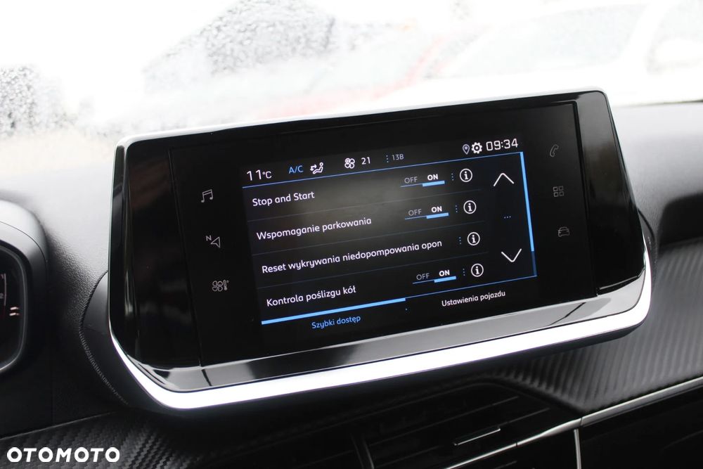 Peugeot 2008 1.2 PureTech Allure S&S - 19