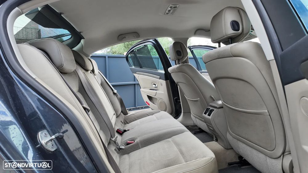 Renault Laguna 2.0 dCi Dynamique - 14