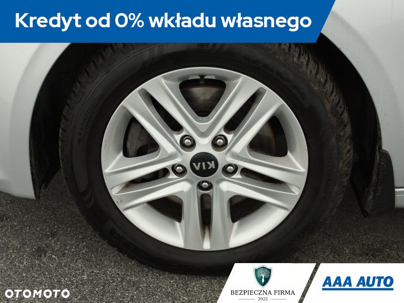 Kia Ceed - 13
