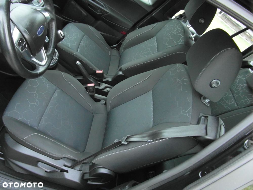 Ford B-MAX 1.4 SYNC Edition - 18