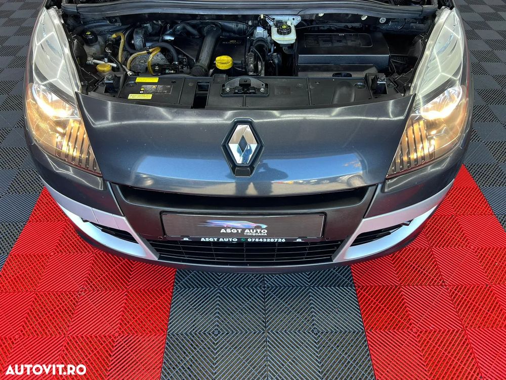 Renault Scenic - 20