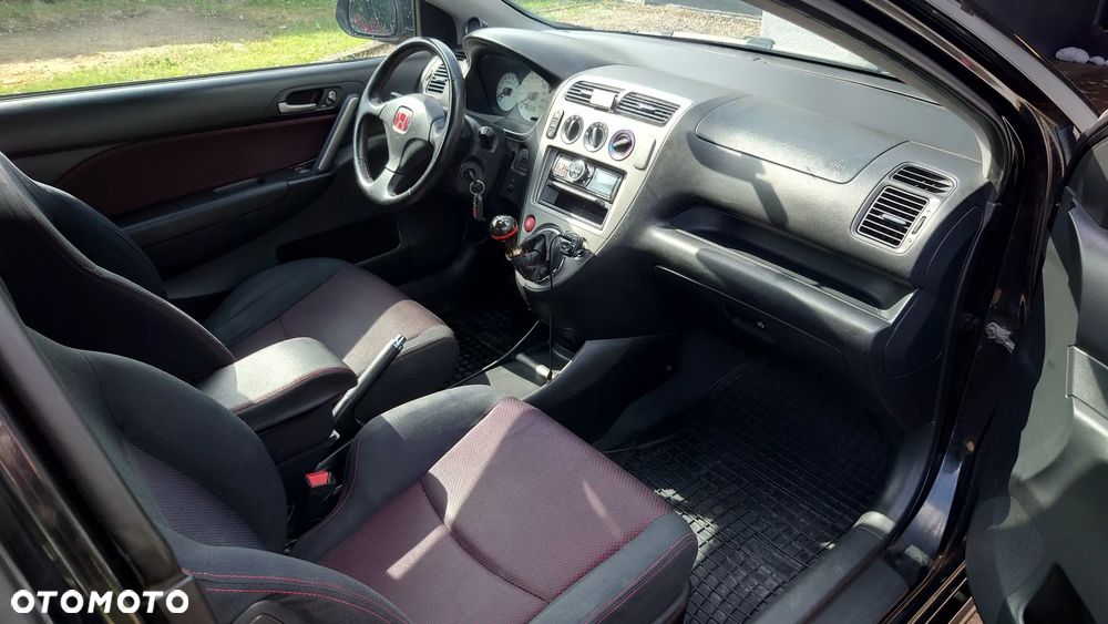 Honda Civic 1.6i ES - 10
