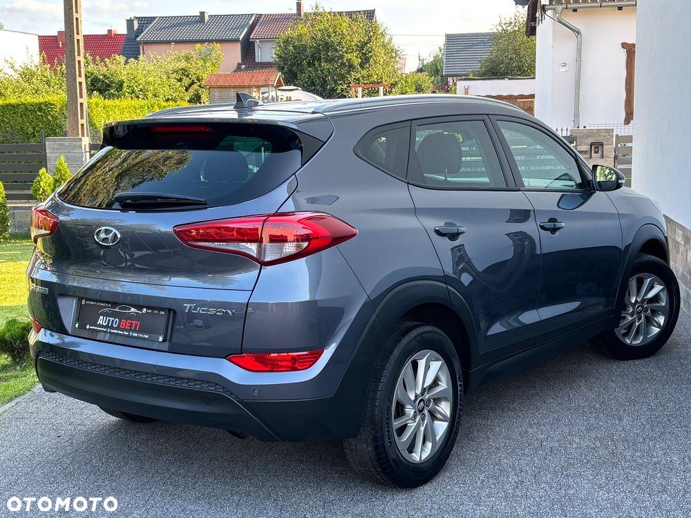 Hyundai Tucson blue 1.6 GDi 2WD Intro Edition - 24