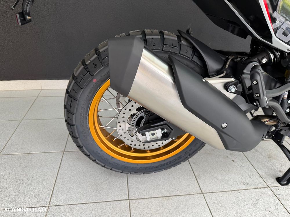 Moto Morini X-Cape 700 - 7