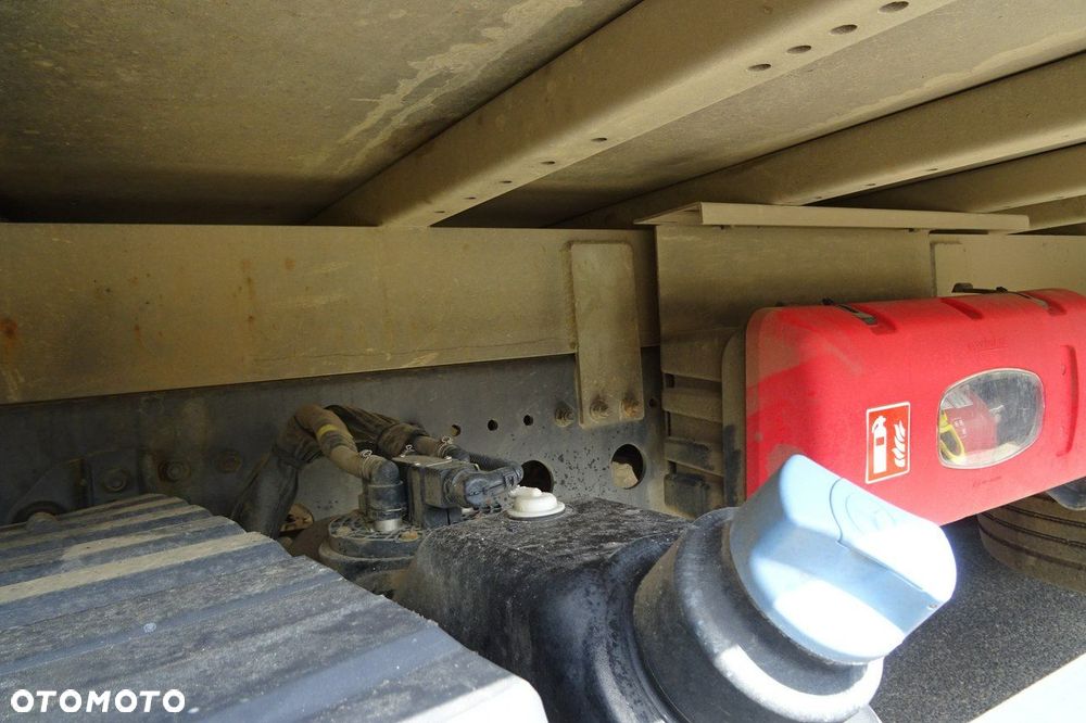 Mercedes-Benz Atego 1521 Euro 6 kontener 20p. ład.720kg \sprowadzony - 38