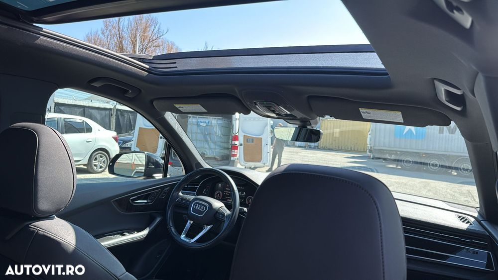 Audi Q7 55 TFSI quattro Tiptronic competition plus - 9