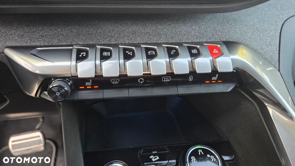 Peugeot 3008 BlueHDi 130 Stop & Start EAT8 Crossway - 15