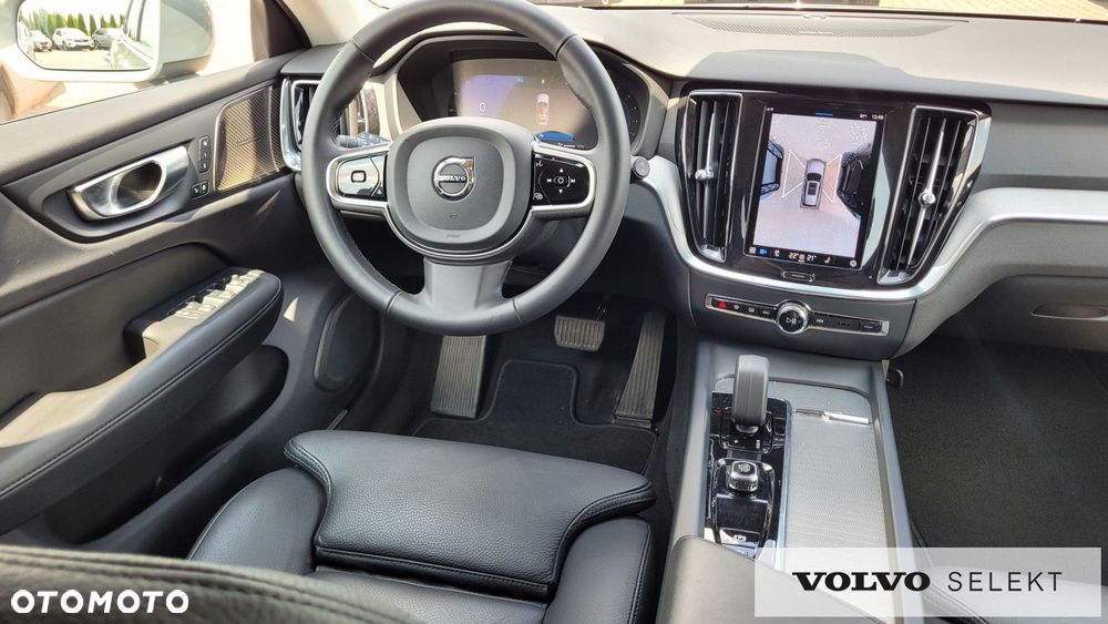 Volvo V60 Cross Country - 25