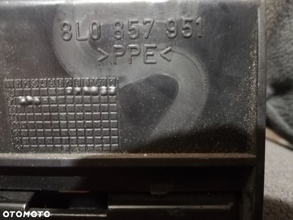 Popielniczka Przód Audi A3 8L 8L0857951 - 3