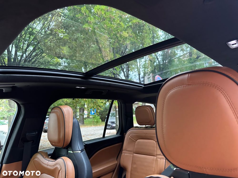 Lincoln Aviator - 13