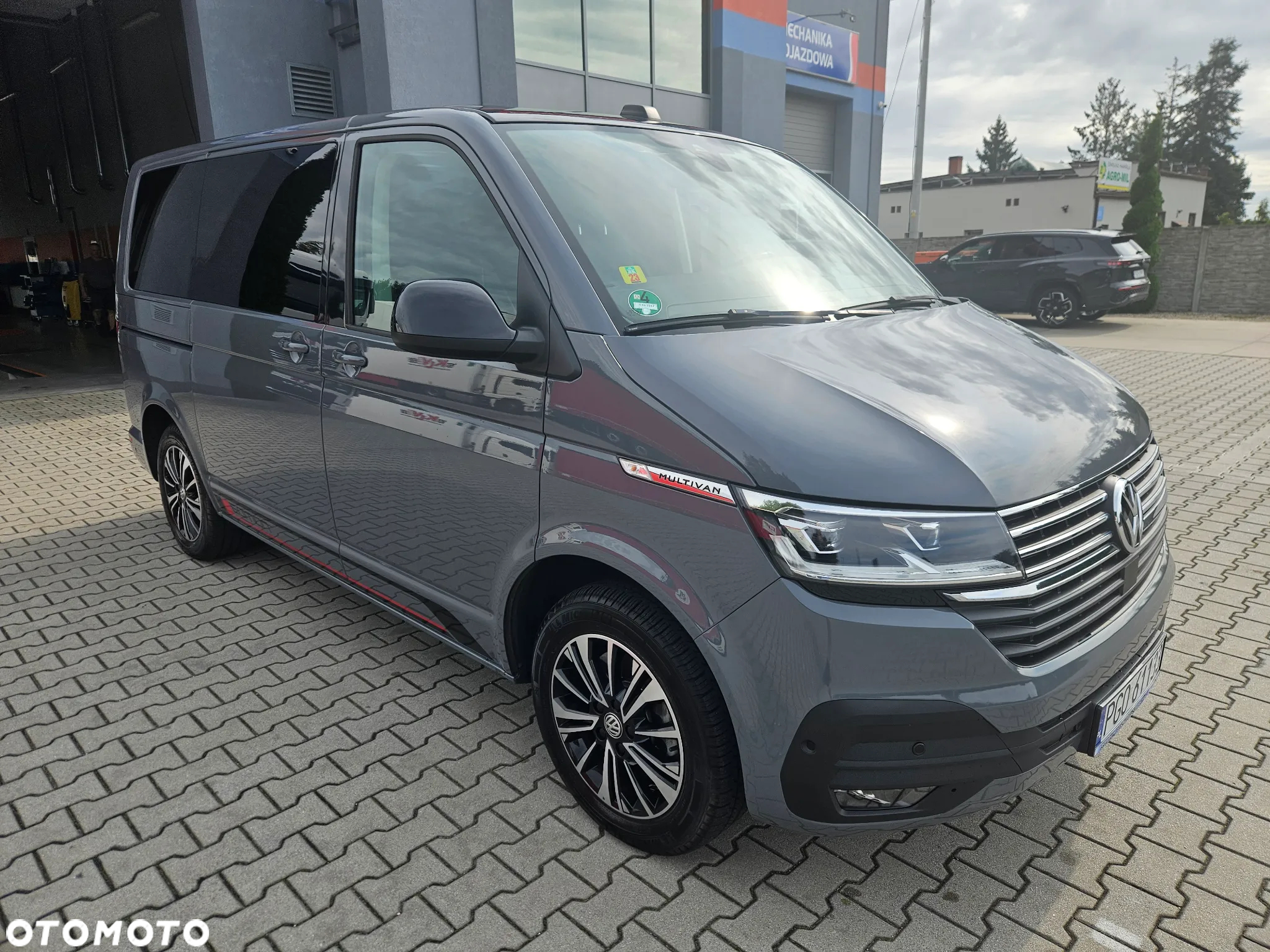 Volkswagen Multivan 6.1 2.0 TDI L1 Higline DSG - 3
