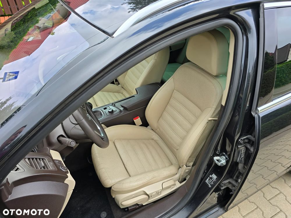 Opel Insignia 2.0 CDTI Cosmo - 22