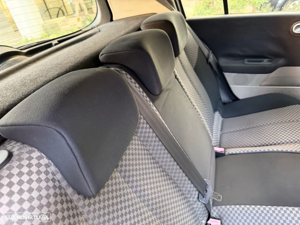 Renault Mégane 1.5 dCi Confort Dynamique - 19