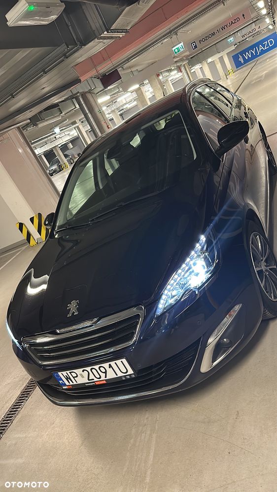 Peugeot 308 1.6 BlueHDi Allure S&S - 10