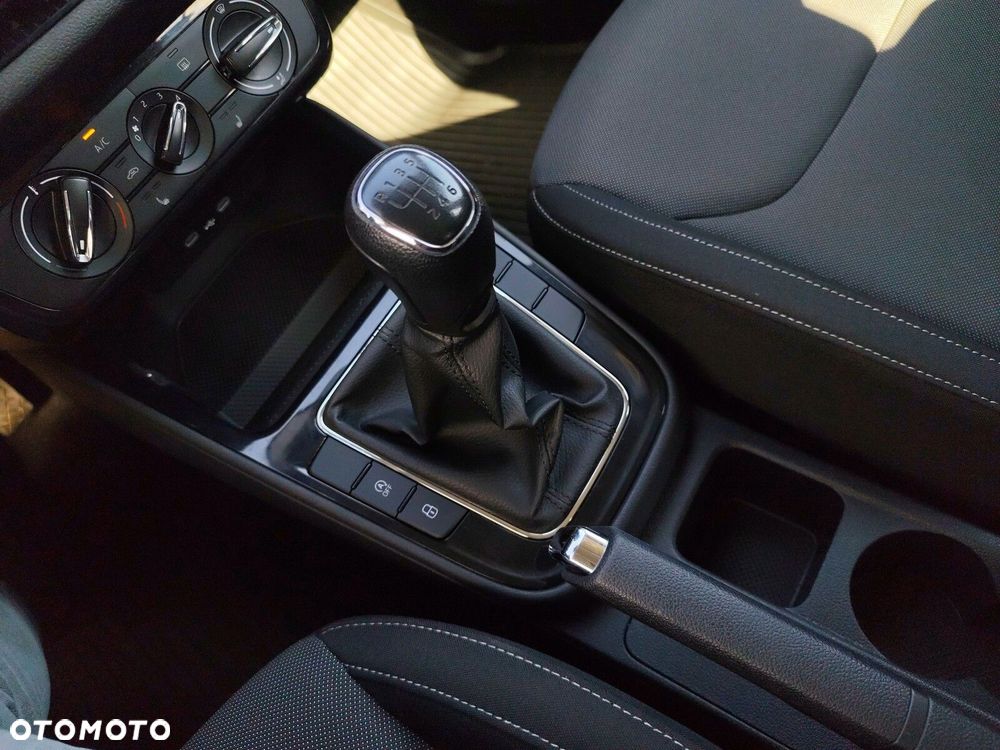 Skoda Fabia 1.0 TSI Ambition - 22