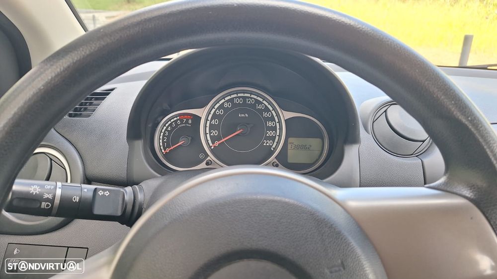 Mazda 2 1.3 MZR Comfort - 4