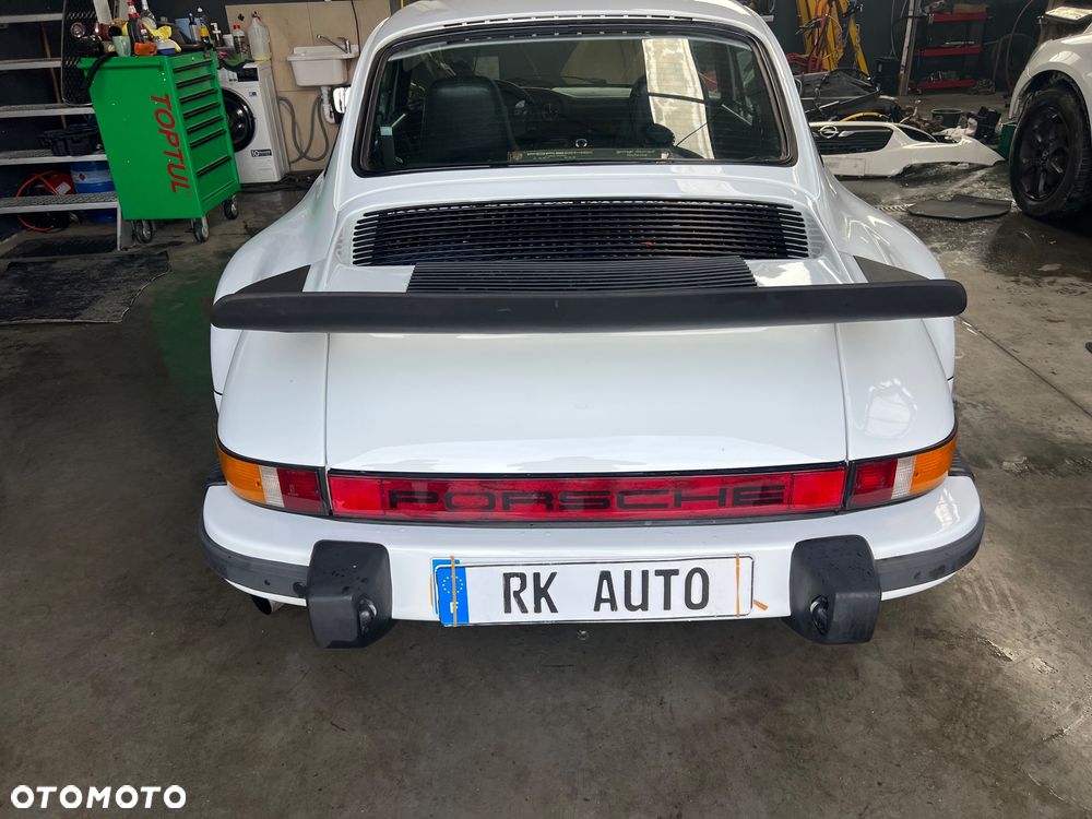 Porsche 911 - 2