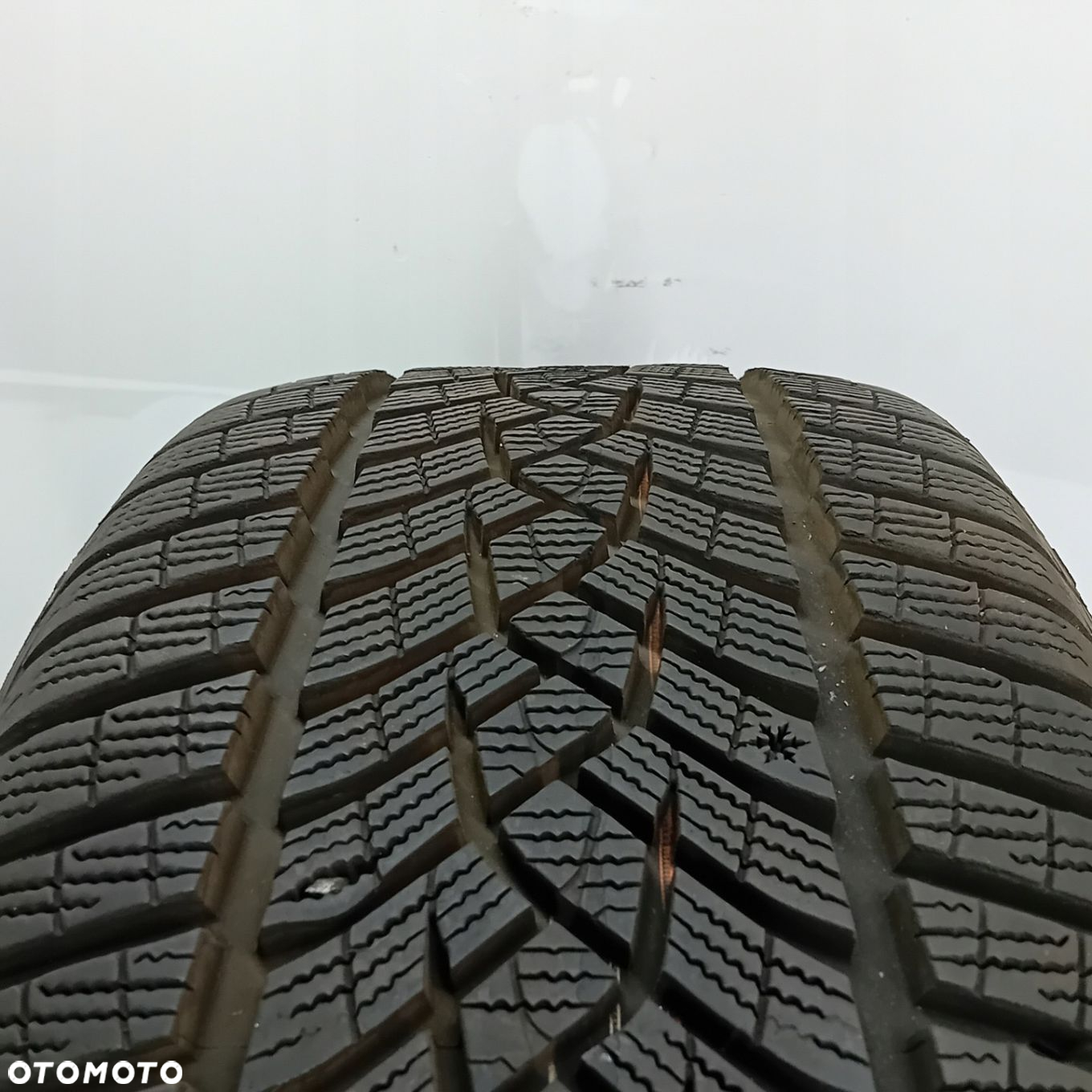4x 235/45R18 opony zimowe Goodyear Ultragrip Performance 8mm 2021r 86590 - 3
