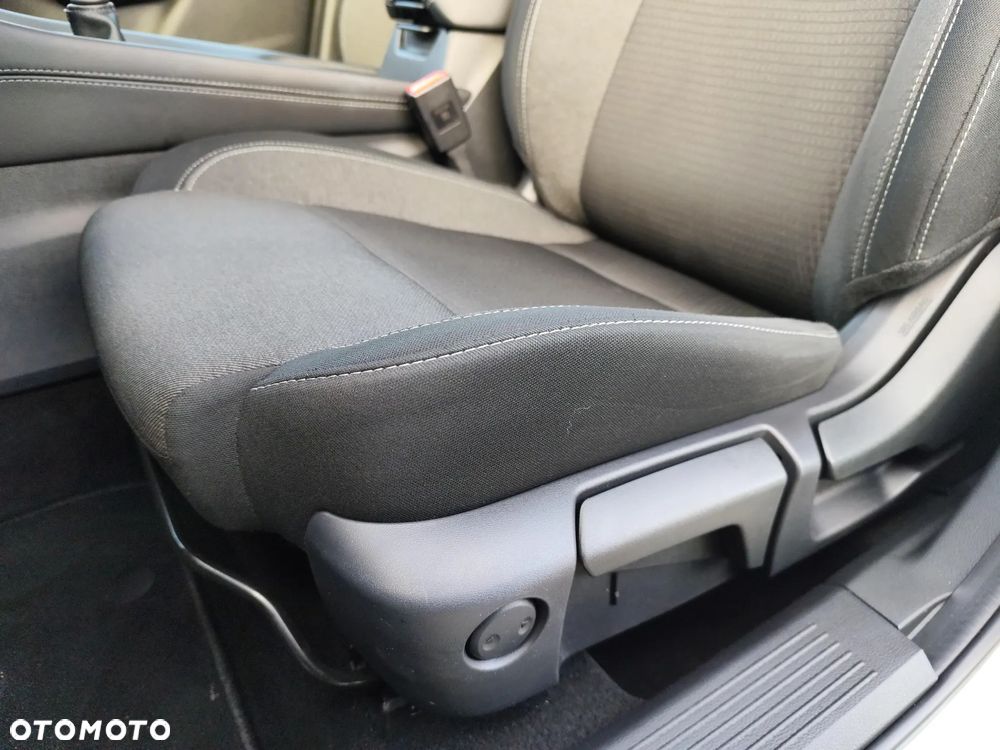 Nissan Qashqai 1.3 DIG-T N-CONNECTA - 13