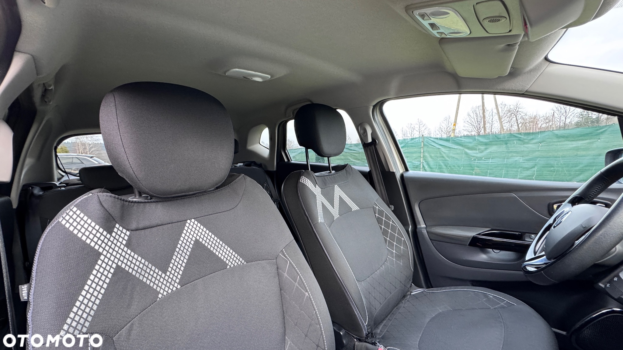 Renault Captur 1.5 dCi Energy Limited EDC - 24