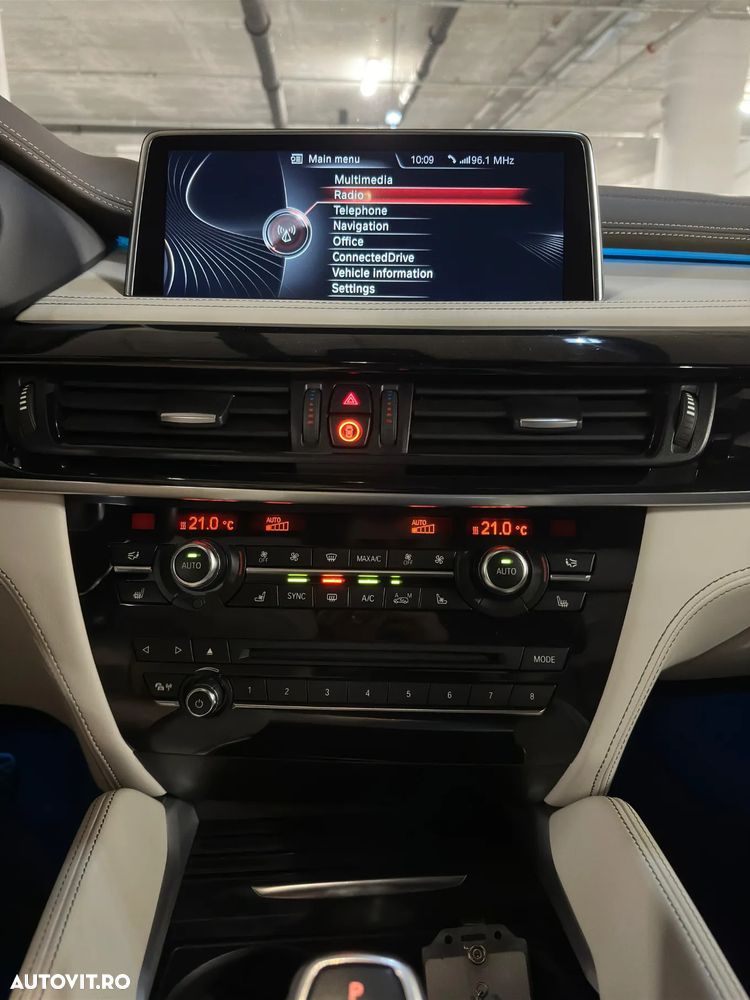 BMW X6 xDrive50i - 21
