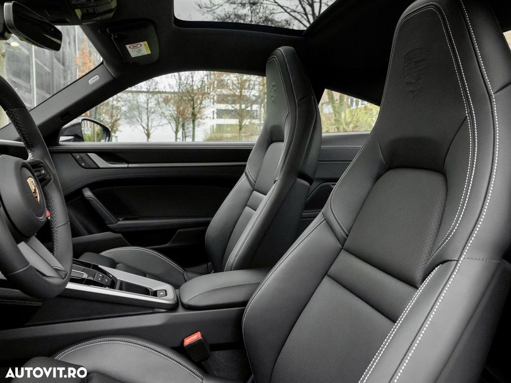 Porsche 911 Carrera PDK - 14