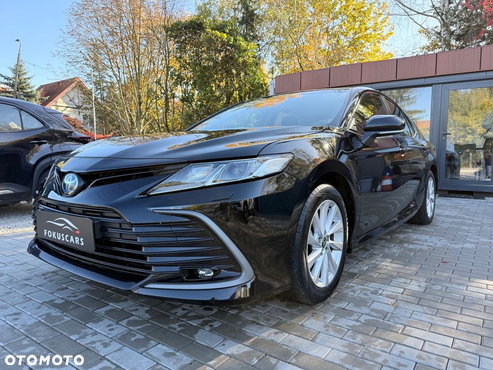 Toyota Camry 2.5 Hybrid Comfort CVT - 2