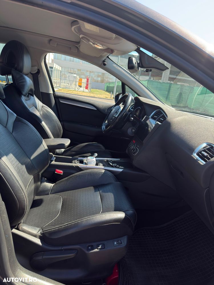 Citroën C4 1.6 e-HDi FAP Exclusive - 10