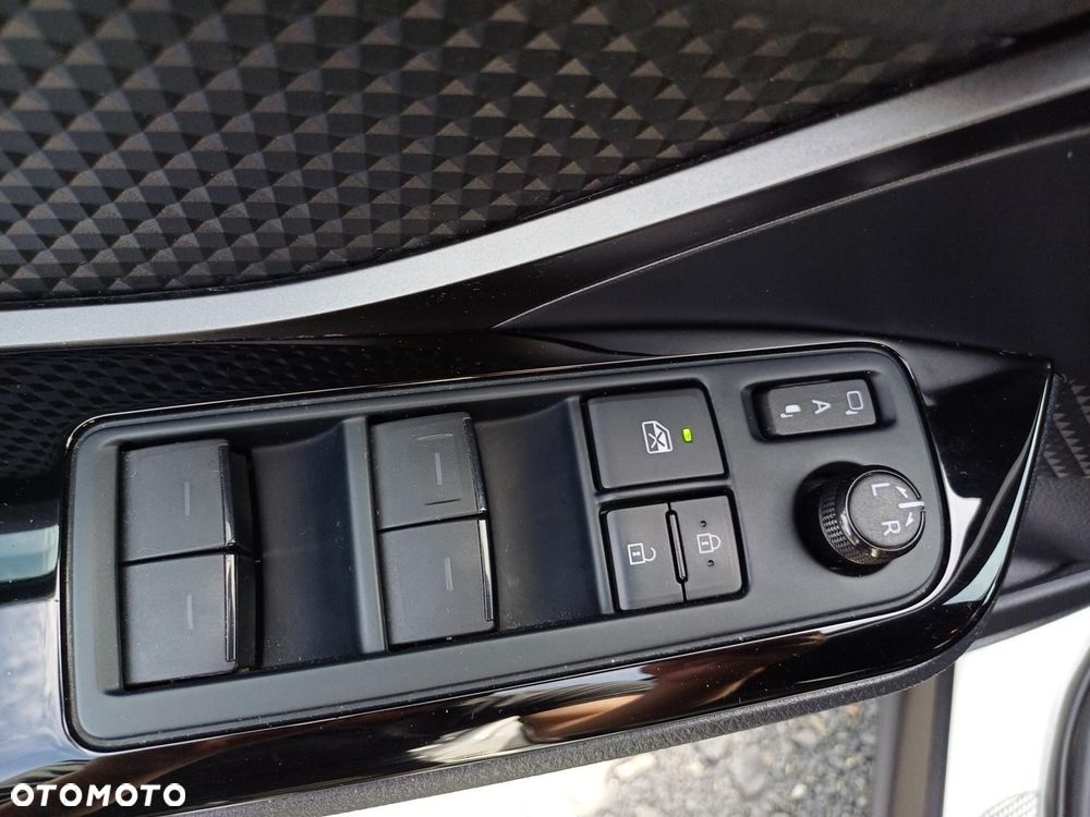 Toyota C-HR 1.8 Hybrid Style - 23