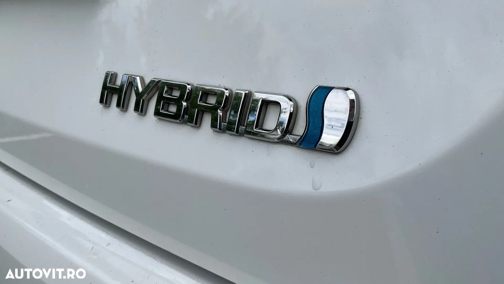 Toyota Corolla 1.8 HSD Business - 34