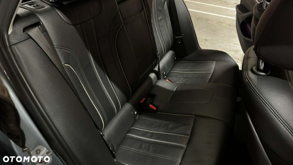 BMW Seria 5 520d Sport Line sport - 24