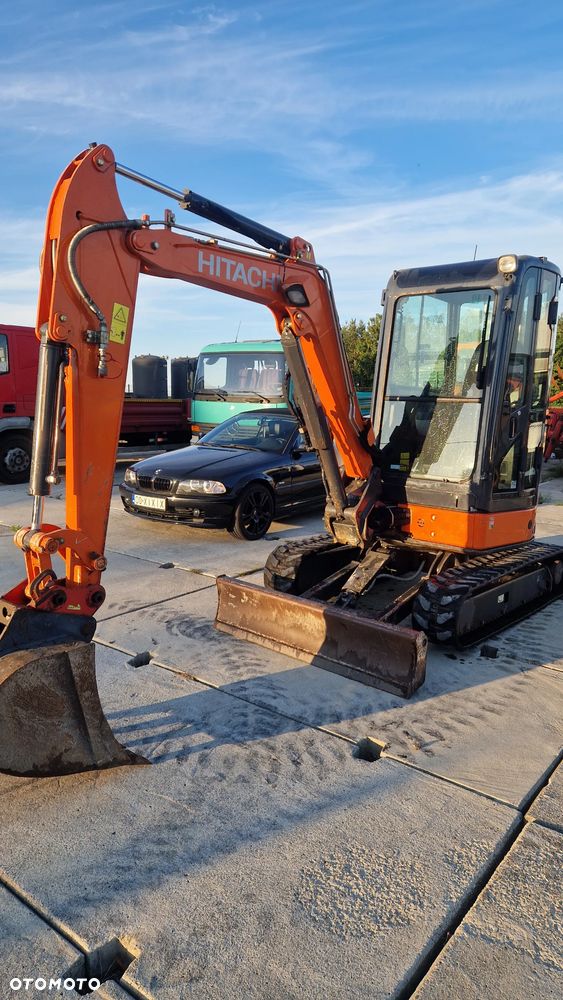 Hitachi ZX33U-3 CLR. Minikoparka - 2