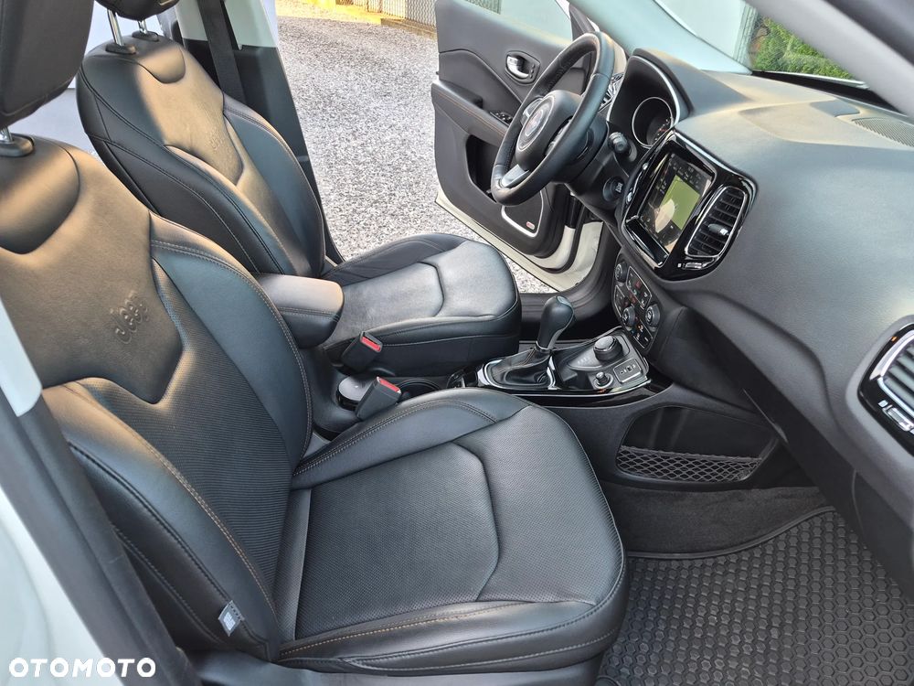 Jeep Compass 1.4 TMair Limited 4WD S&S - 13