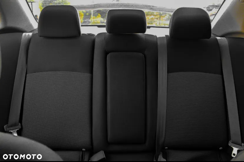 Mitsubishi Lancer 1.8 Instyle LPG - 17