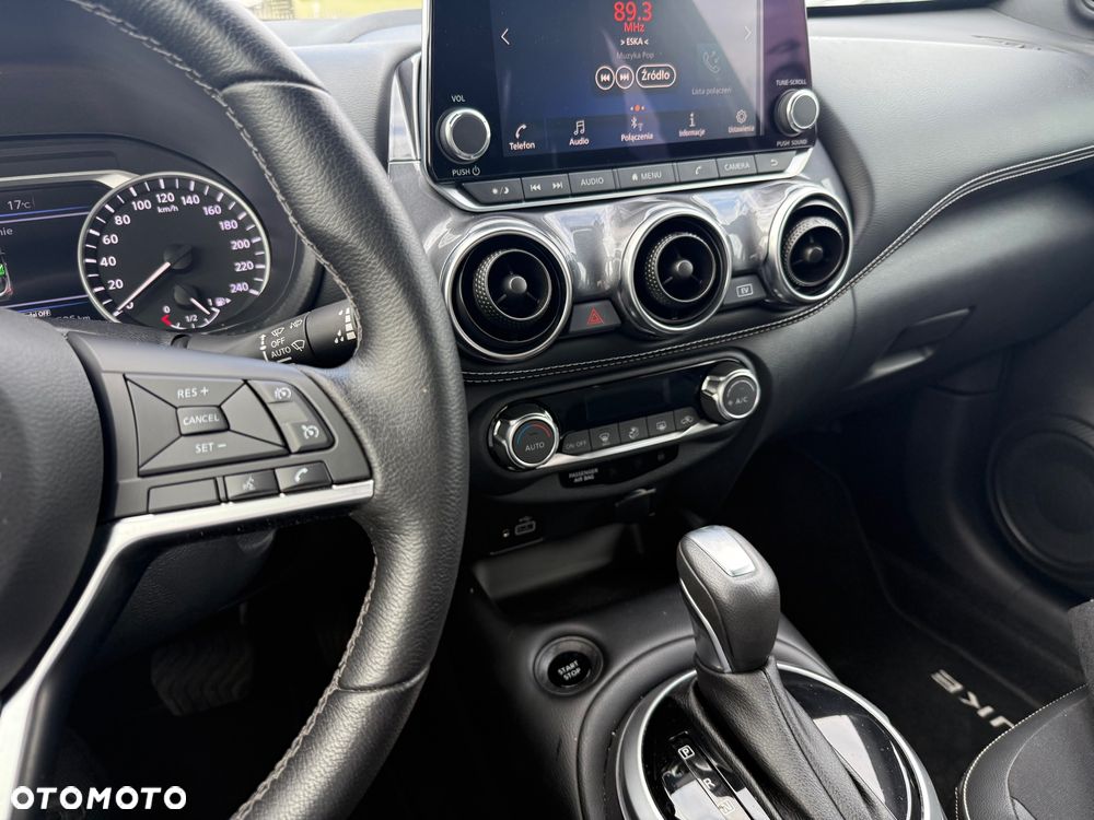 Nissan Juke 1.6 Hybrid 4AMT Tekna - 15