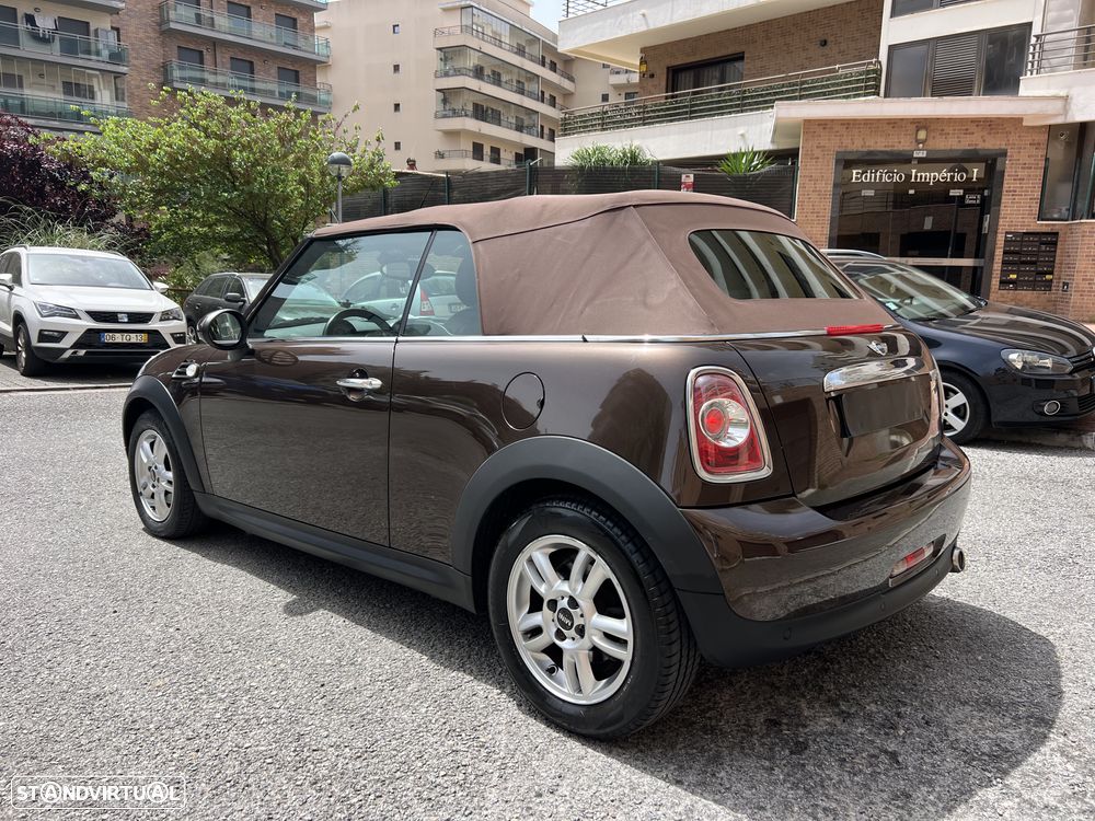 MINI Cabrio Cooper D Highgate - 3