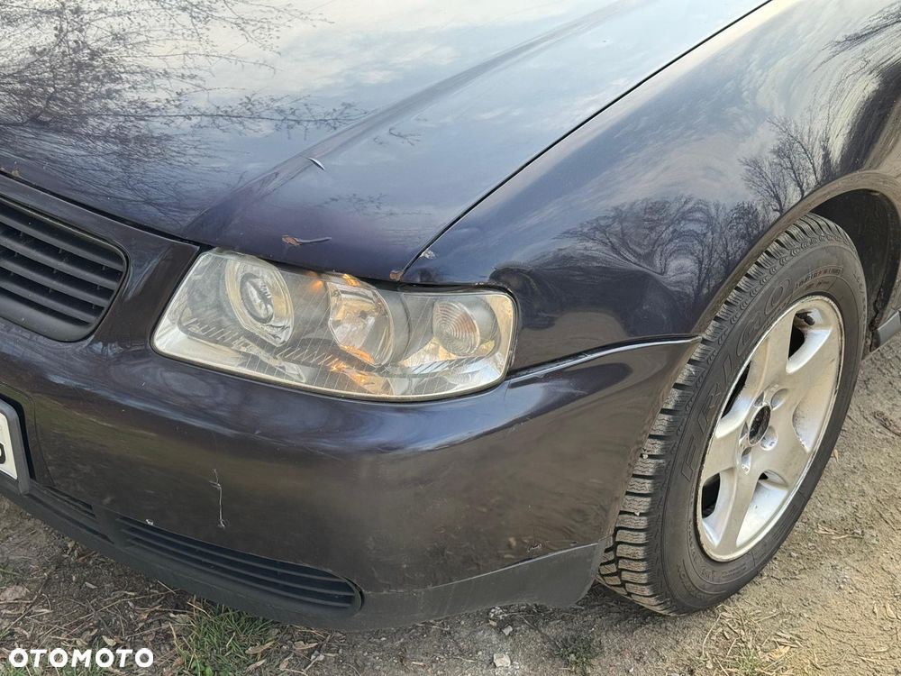 Audi A3 3-drzwiowe 1.6 Ambition - 28