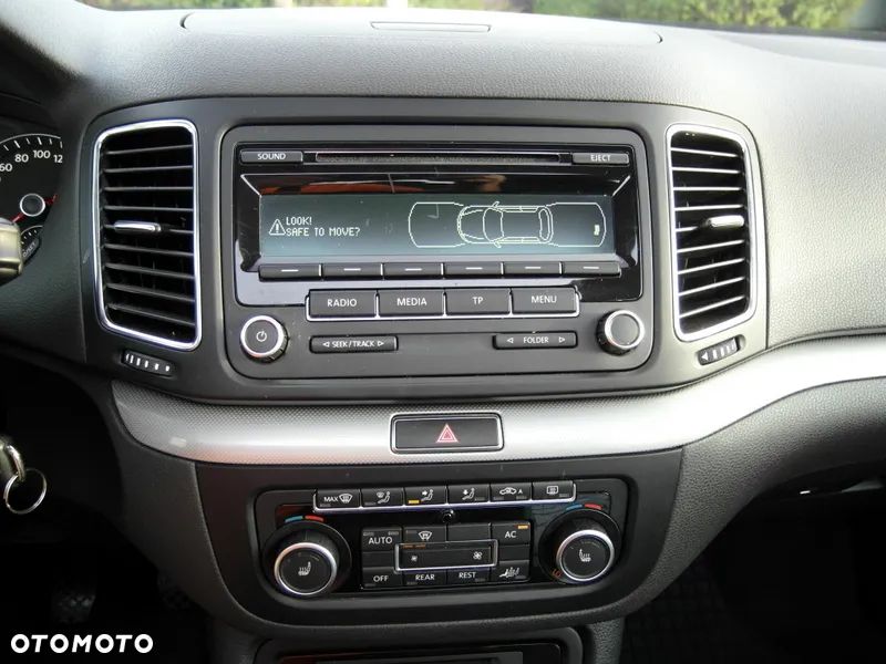 Volkswagen Sharan 2.0 TDI BlueMotion Technology Comfortline - 26