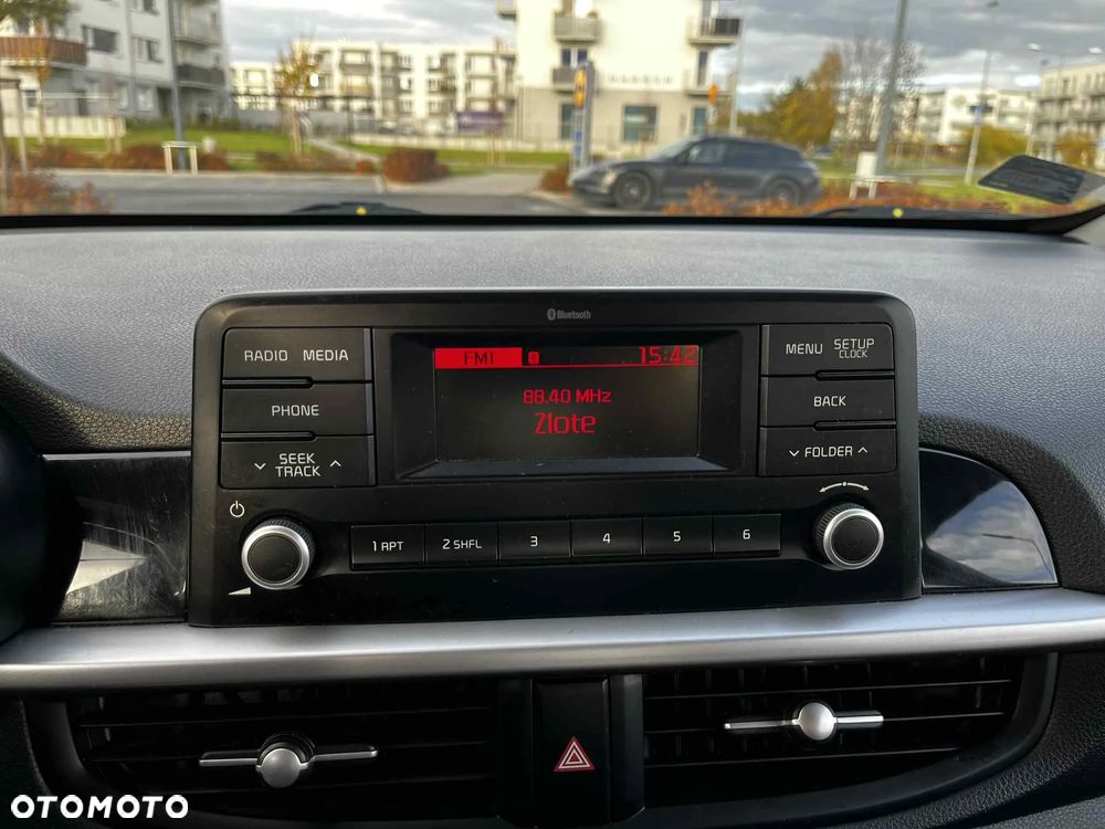 Kia Picanto 1.2 L - 19