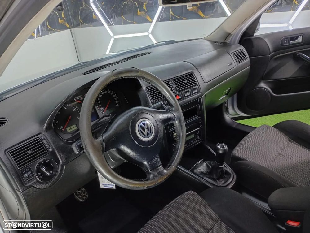 VW Golf Variant - 19