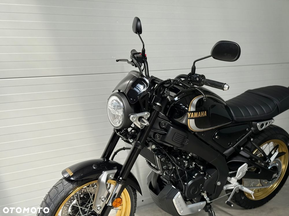 Yamaha XSR - 22
