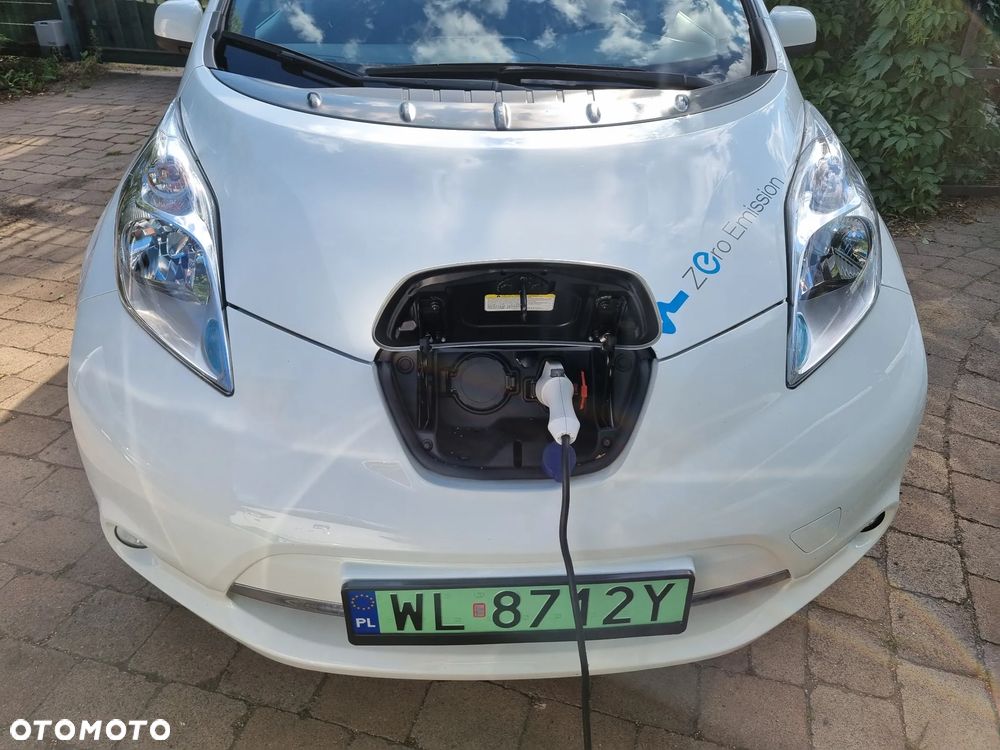 Nissan Leaf 30 kWh (mit Batterie) Acenta - 24