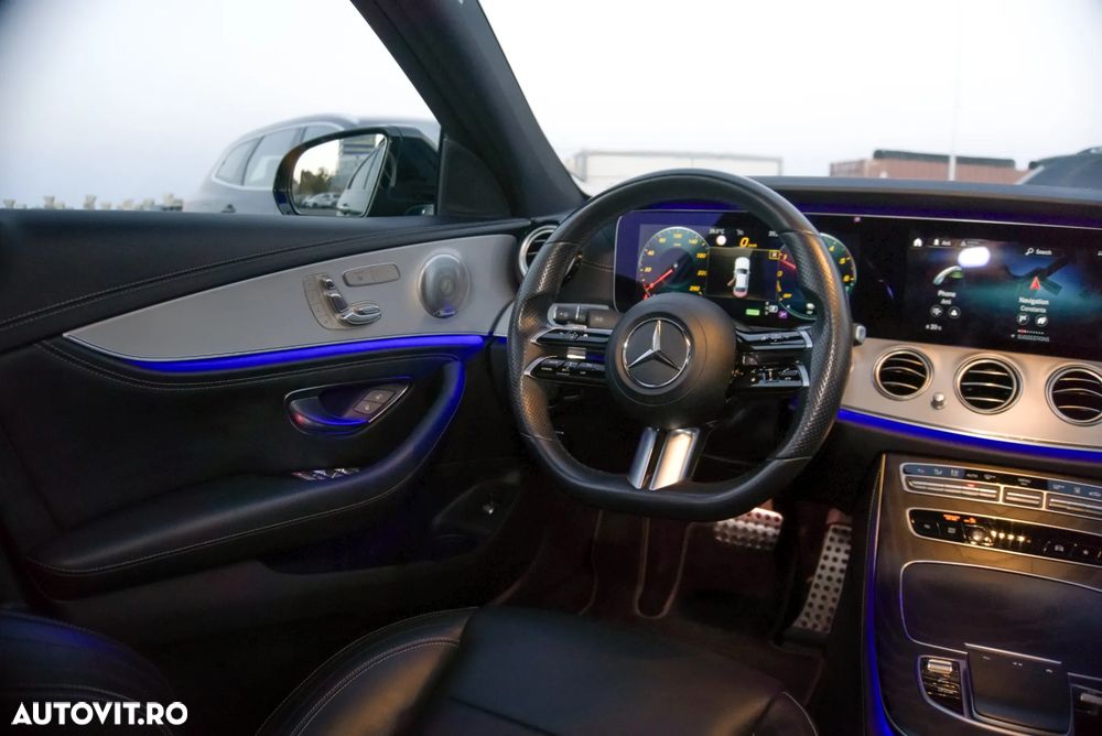 Mercedes-Benz E - 25