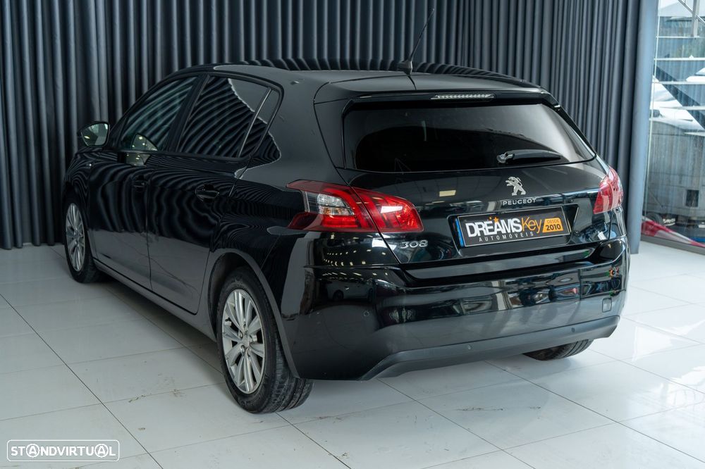 Peugeot 308 1.2 PureTech Style - 15