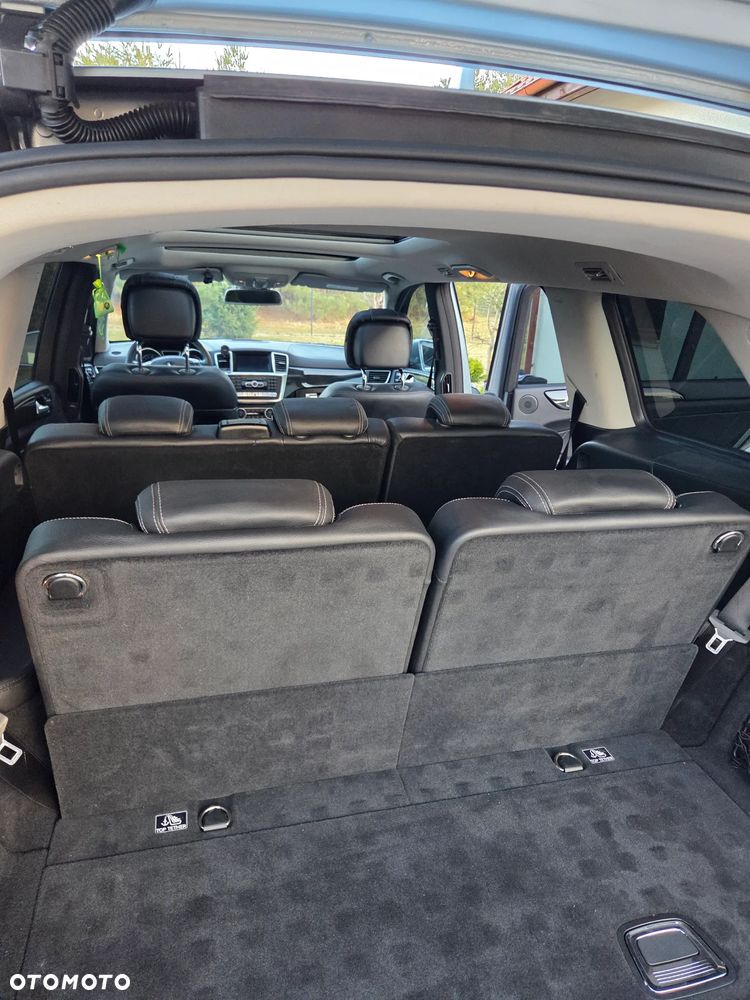 Mercedes-Benz GL - 21