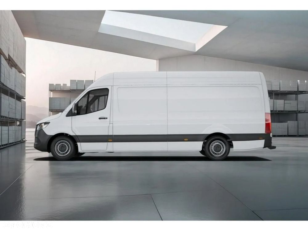 Mercedes-Benz Sprinter - 16